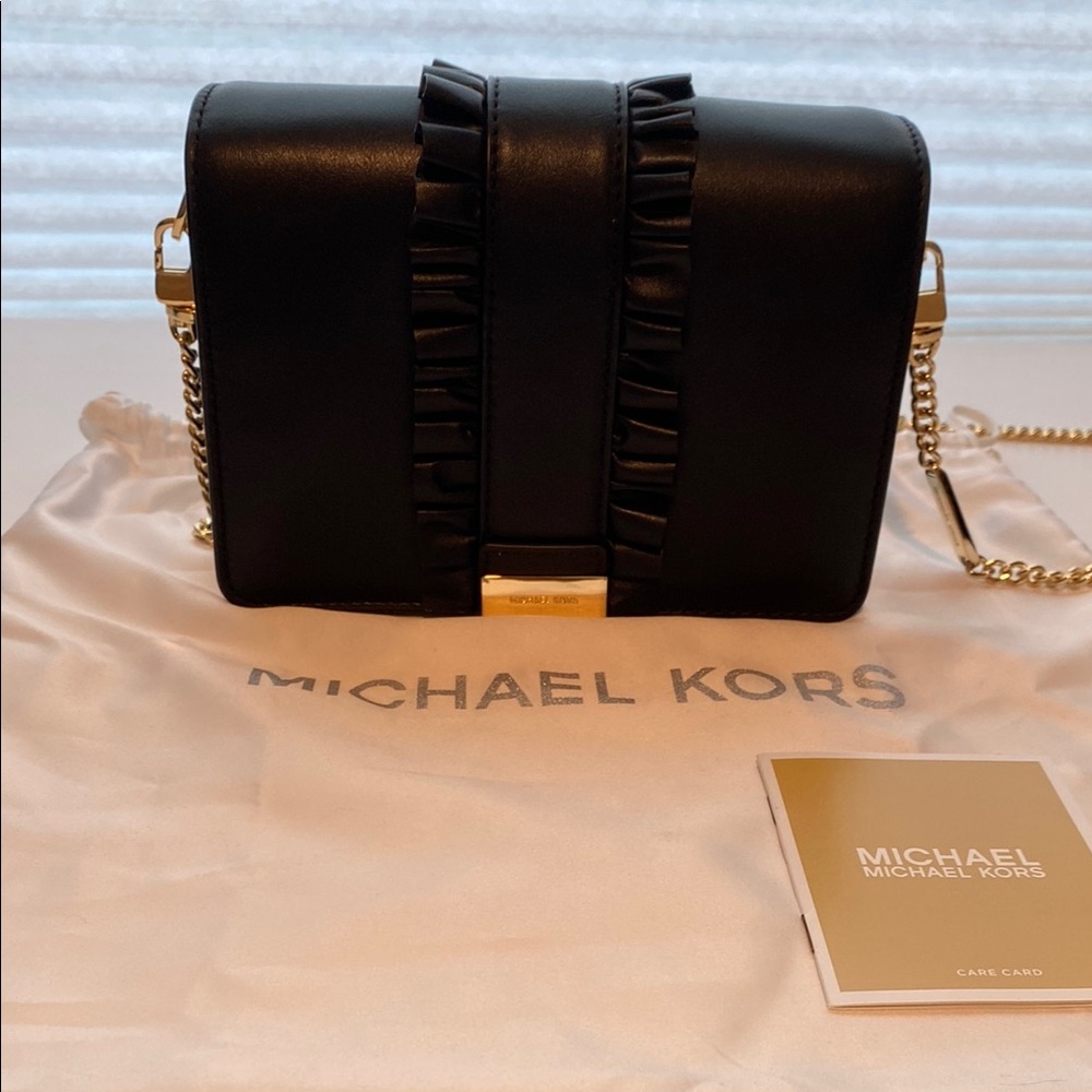 Black Michael Kors bag - Picture 2 of 9
